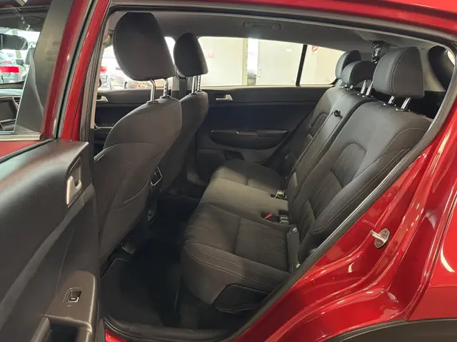 Kia Sportage 1.6 GDI Navigator 2016 Benzine 11