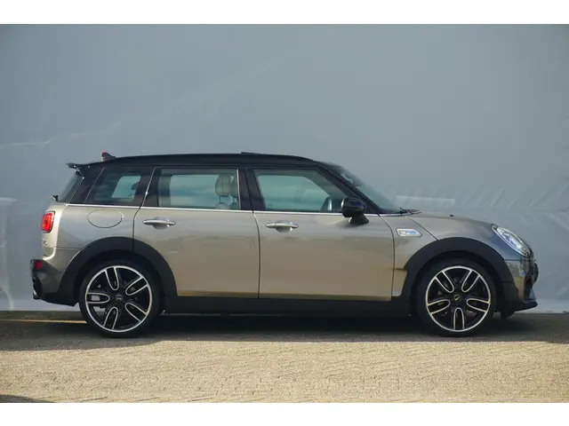 MINI Clubman Cooper S 2018 Benzine 4