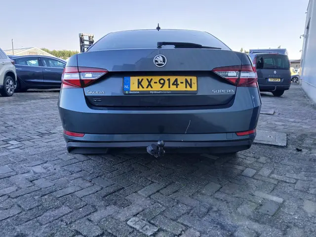 Škoda Superb 1.8 TSI Style Business WOK!! 2017 Benzine 5
