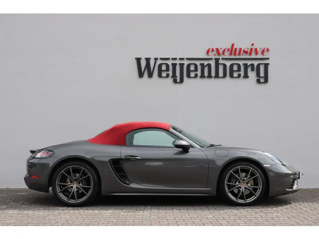 Porsche 718 Boxster 2.0 2017 Benzine 11