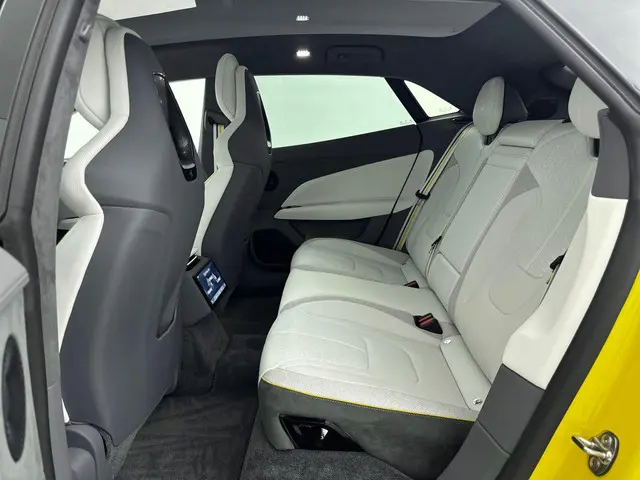 Lotus Emeya S 112kWh/603pk 2024 Elektrisch 19