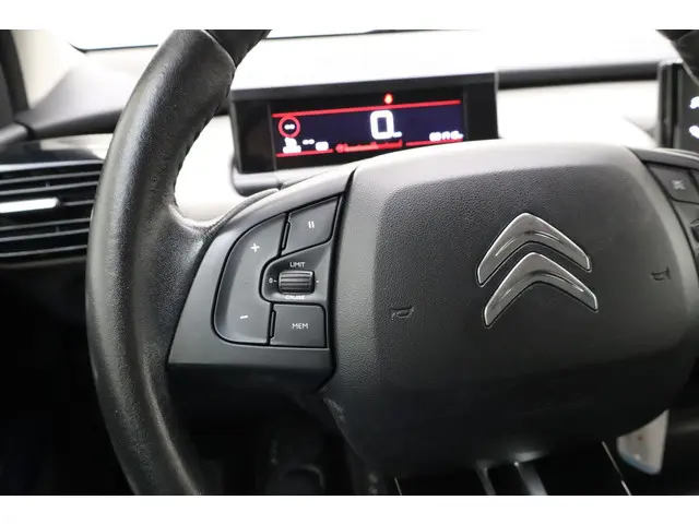 Citroën C4 Cactus 1.2 PureTech Business 2020 Benzine 19