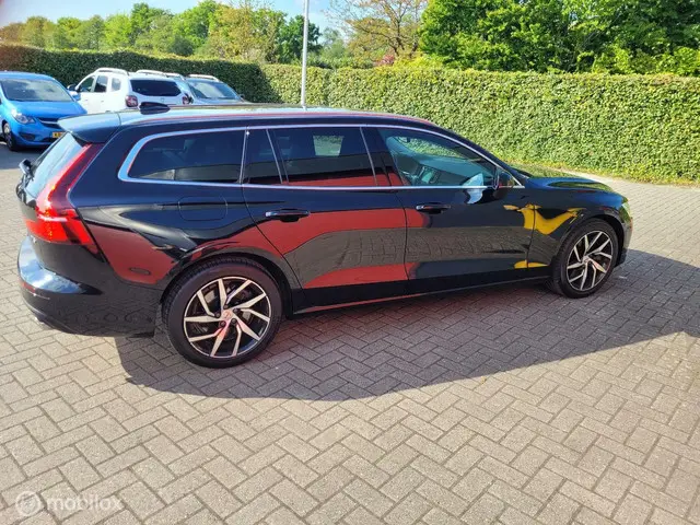Volvo V60 3
