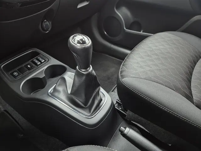 Mitsubishi Space Star 1.2 Intense 2022 Benzine 23