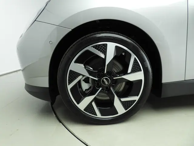 MINI 3-Deurs Cooper E 2025 Elektrisch 26