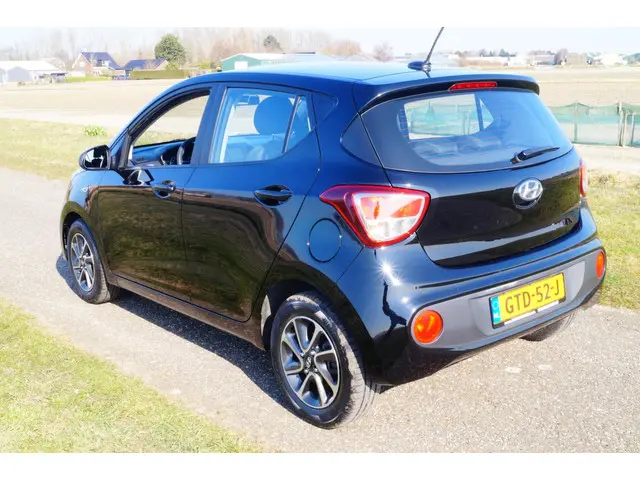 Hyundai i10 1.0i Comfort Navi Carplay 2019 Benzine 5
