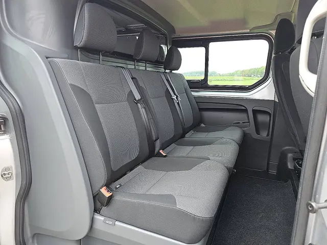 Renault Trafic 2.0 DCI 2021 Diesel 13