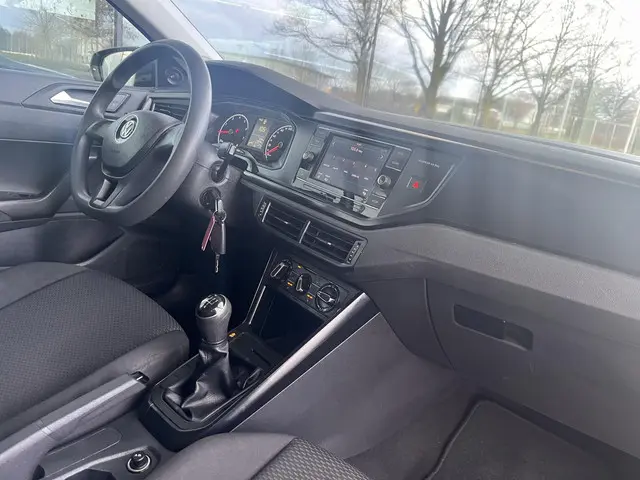 Volkswagen Polo 1.0 MPI Comfortline 2018 Benzine 13