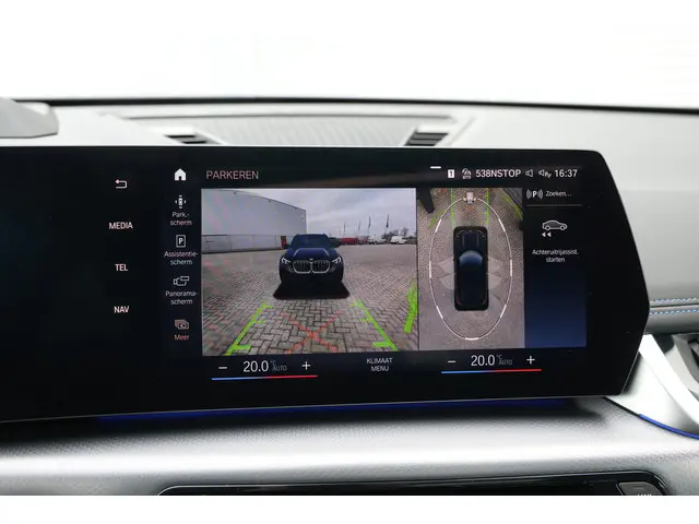 BMW X1 sDrive20i 170pk M-Sport Black Ed. 2023 Benzine 54