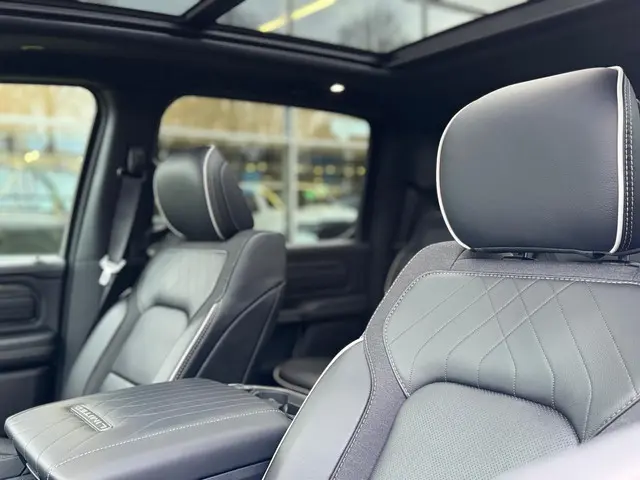 RAM 1500 3.0 TT SST H.O. LIMITED Night MY2025 2024 LPG/Gas 24