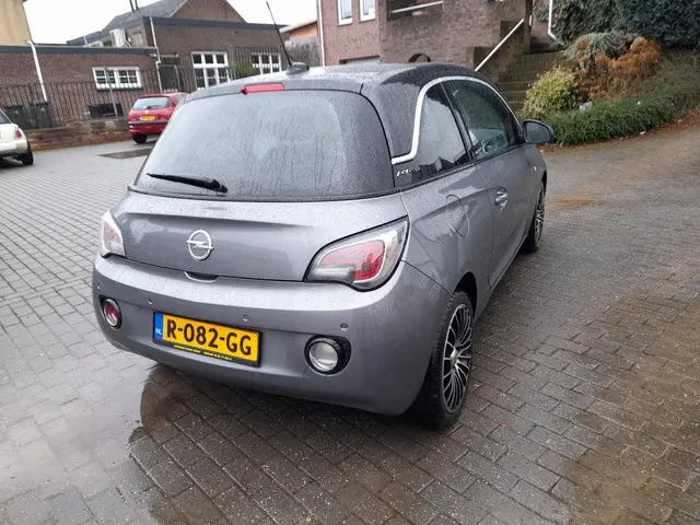Opel ADAM 1.2 2016 Benzine 8