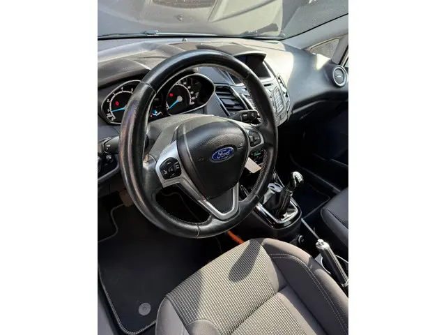 Ford Fiesta 1.0 EcoBoost Titanium 2016 Benzine 3