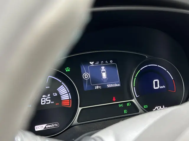 Kia e-Soul EV ExecutivePlusLine 27 kWh 2018 Elektrisch 32