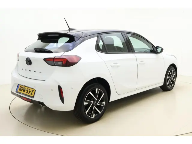Opel Corsa 1.2 Turbo GS 2024 Benzine 2