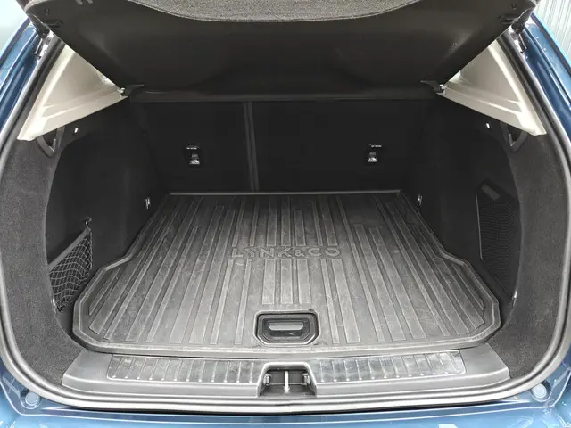 Lynk & Co 01 1.5 2022 Hybride Benzine 16