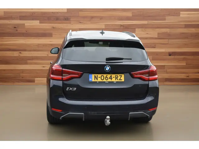 BMW iX3 High Executive 80 kWh 2021 Elektrisch 4