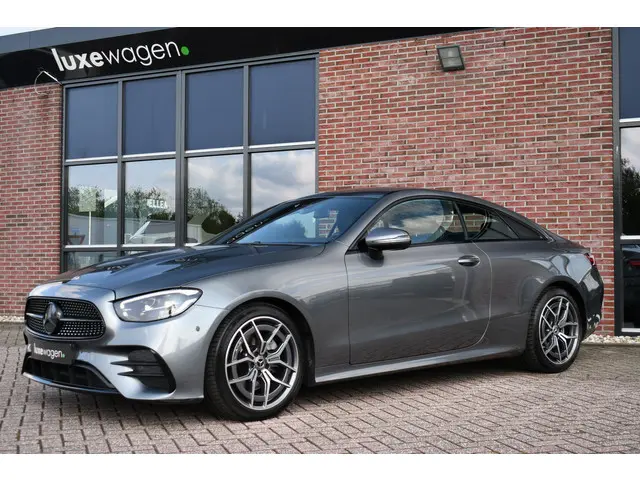 Mercedes-Benz E-Klasse Coupé 200 AMG Line 2020 Benzine 31