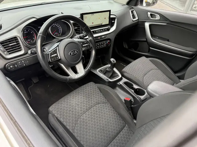 Kia Ceed 1.0 T-GDi DynamicLine 2020 Benzine 22