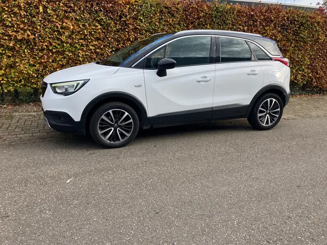 Opel Crossland X 2