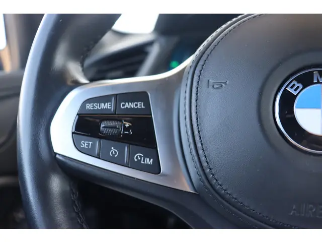 BMW 1 Serie 118i Business Edition 2022 Benzine 15