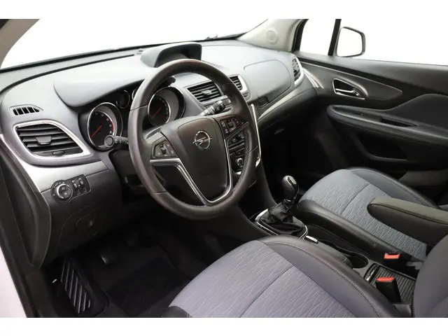 Opel Mokka 3