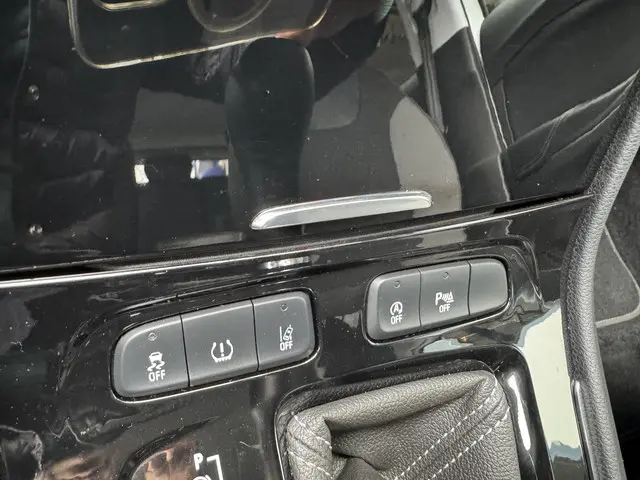 Opel Grandland X 1.2 Turbo Business + 2019 Benzine 16