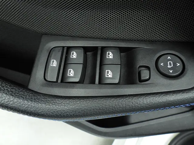 BMW 1 Serie 5-Deurs 118i 2020 Benzine 21