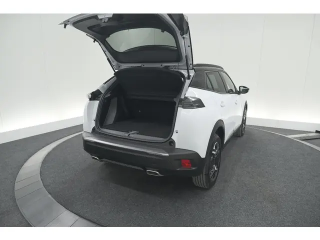 Peugeot 2008 PureTech 130 EAT8 GT 2024 Benzine 62