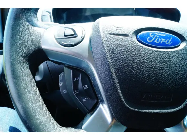 Ford Transit Custom 9 persoons, 112855km ! 2015 Diesel 17