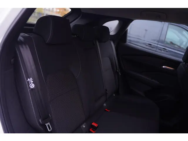 Nissan QASHQAI 1.3 MHEV Business Access 2022 Benzine 35