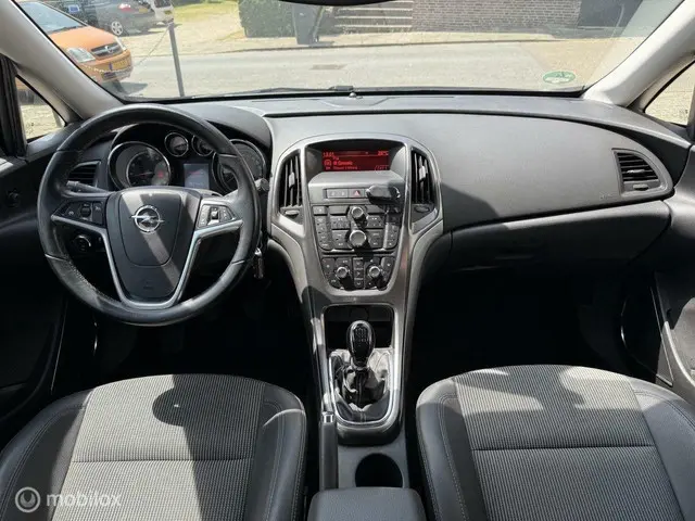 Opel Astra 1.4 Turbo Edition 2012 Benzine 13