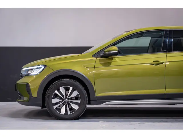 Volkswagen Taigo 1.0 TSI Life Edition 2024 Benzine 32