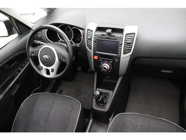 Kia Venga 1.4 CVVT 90pk Vibe 2015 Benzine 7