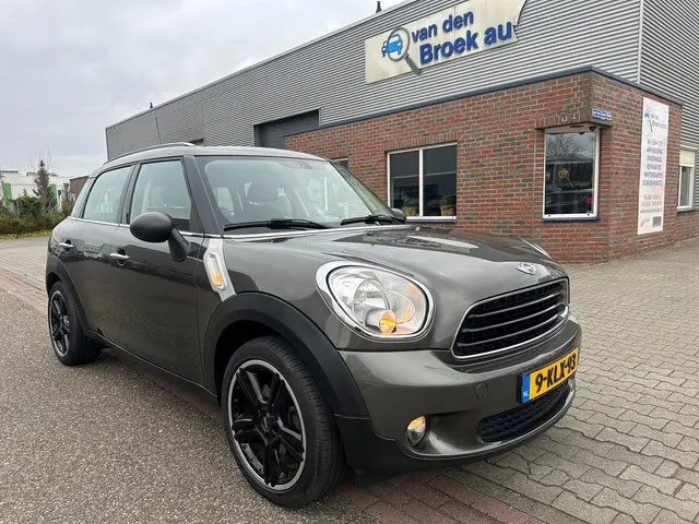 MINI Countryman Mini 1.6 One Holland Street 2013 Benzine 12