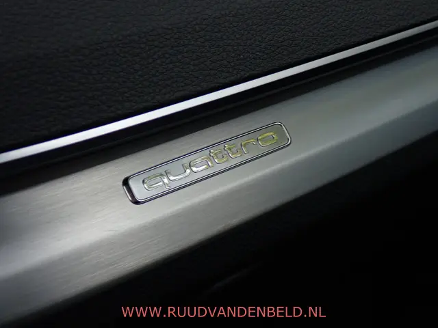Audi Q5 3.0TDI QUATTRO 2018 Diesel 33