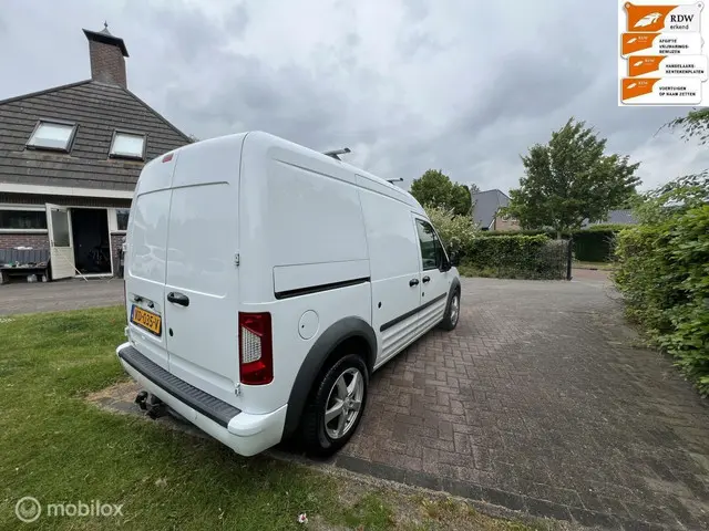Ford Transit Connect T230L 1.8 TDCi Trend 2013 Diesel 6