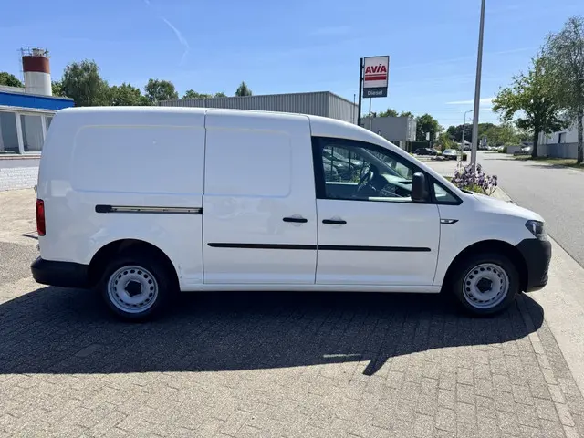 Volkswagen Caddy 2.0 TDI L2H1 BMT Tr. 2019 Diesel 6