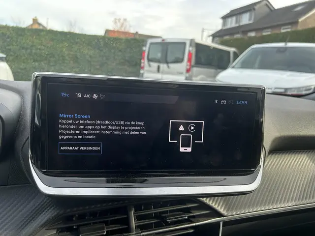 Peugeot 2008 1.2 Turbo 100PK Allure 2024 Benzine 13