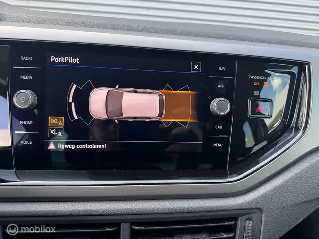 Volkswagen Polo 1.0 TSI Comfortline Business 2019 Benzine 9