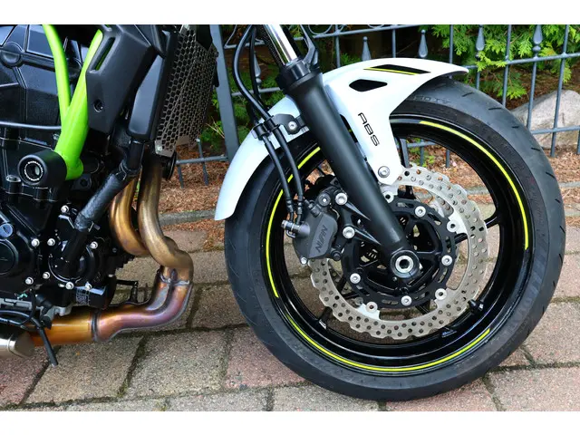 Kawasaki Z650 ABS 50kw 2020 Benzine 15