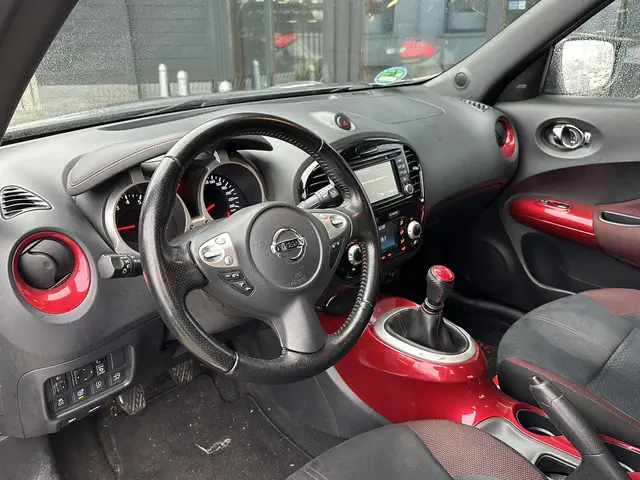 Nissan Juke 1.2 DIG-T S/S Connect Edition 2015 Benzine 10