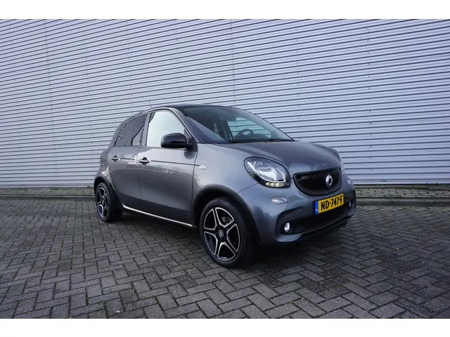 Smart Forfour 1.0 Passion 2016 Benzine 2