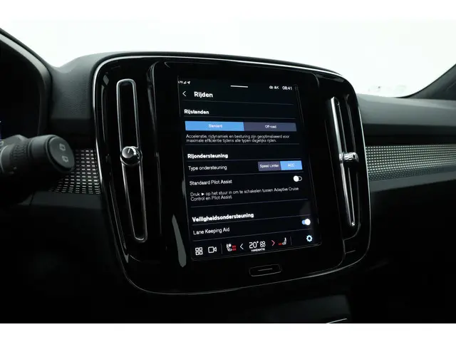 Volvo XC40 Recharge Plus 2022 Elektrisch 23