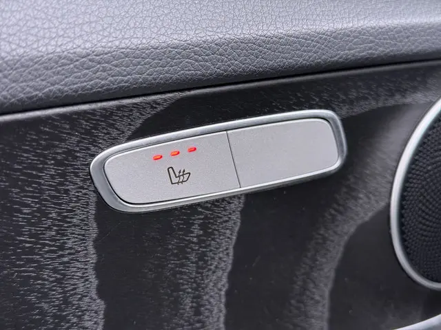 Mercedes-Benz C-Klasse 200 Avantgarde 2019 Benzine 15