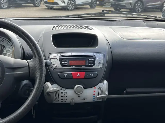Citroën C1 1.0 Collection 2013 Benzine 12
