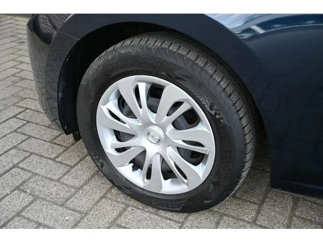 Mazda 2 1.5 Skyactiv-G Dynamic+ 2019 Benzine 20