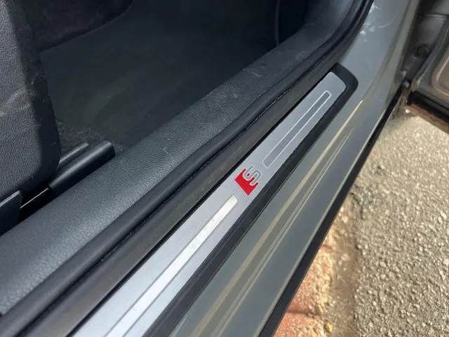 Audi Q2 35 TFSI CoD S-Line 2019 Benzine 29