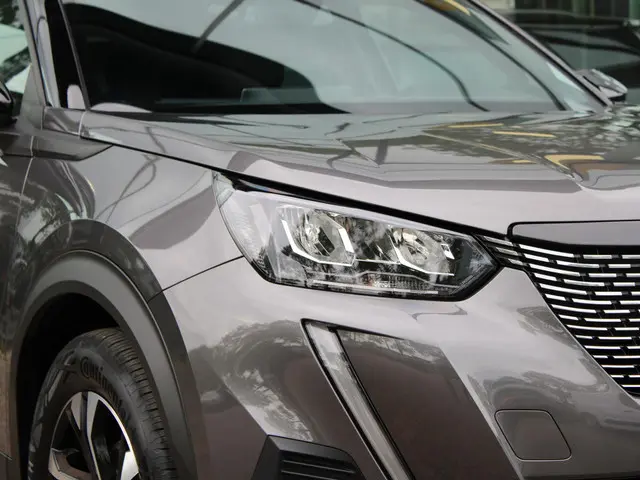 Peugeot 2008 1.2 PureTech Allure Pack 2023 Benzine 24