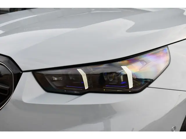 BMW M5 5-serie Touring 2025 Hybride Benzine 78