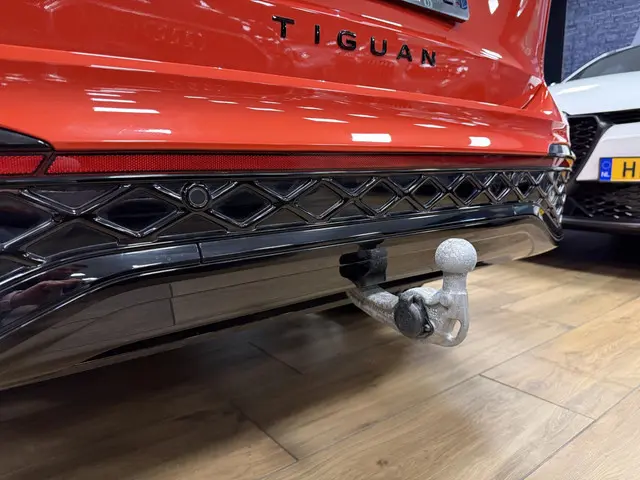 Volkswagen Tiguan 1.5 eTSI R-Line Edition 2024 Benzine 23